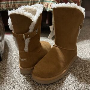 Women’s koolaburra by UGG boots